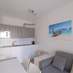 Wave Village Piano Terra Piazza Trieste
