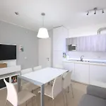 Apartment Wave Village Piano Terra Piazza Trieste Lido di Jesolo