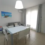 Apartment Wave Village Piano Terra Piazza Trieste
